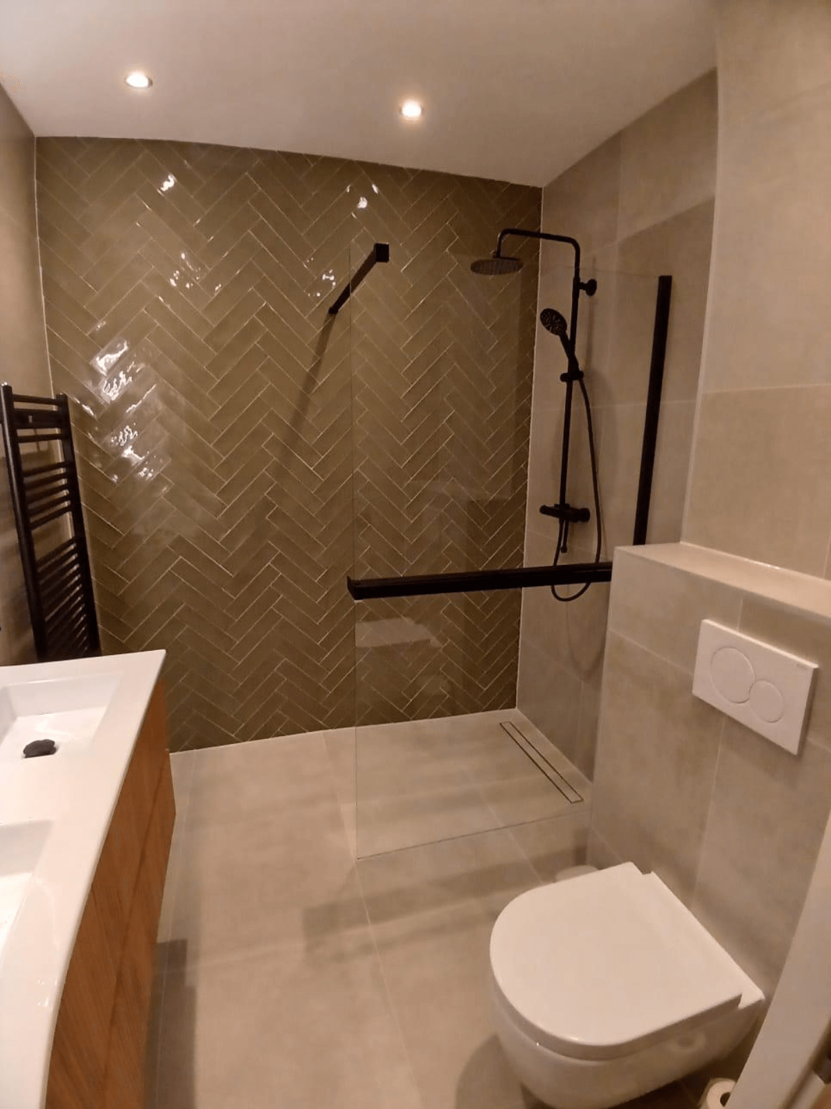 mtr-aannemers-werkzaamheden-vernieuwde-badkamer-toilet